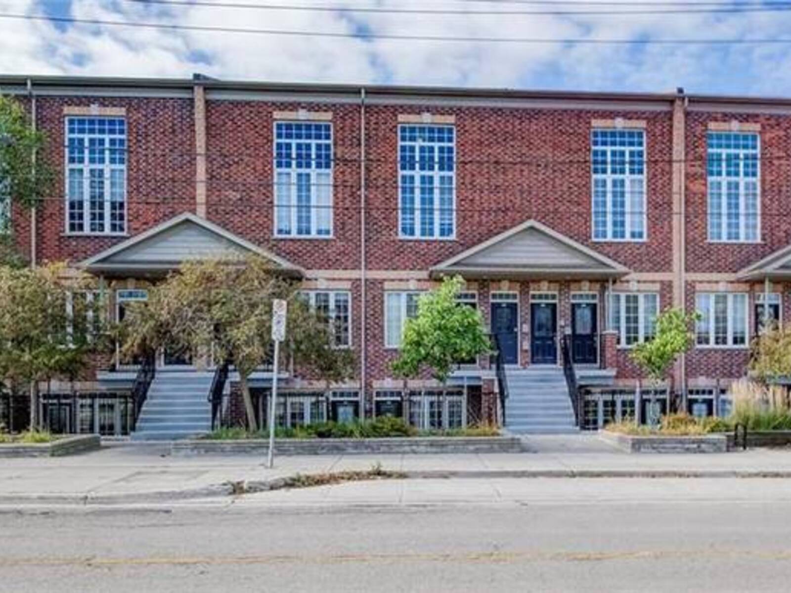 555 KING Street E Unit# 102, Kitchener, Ontario N2G 2L9