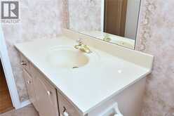 81 AYLMER Crescent | Hamilton Ontario | Slide Image Thirty
