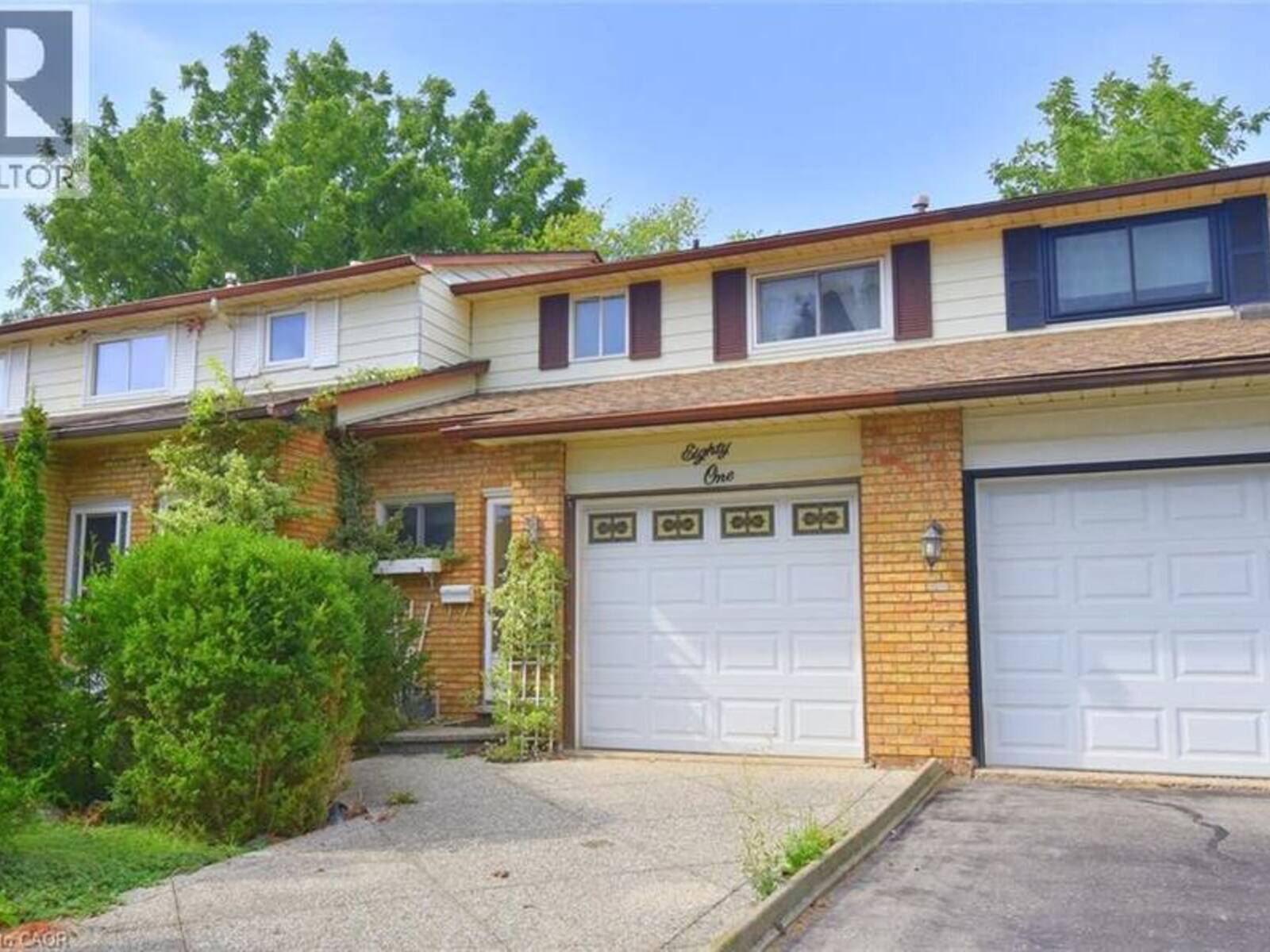 81 AYLMER Crescent, Hamilton, Ontario L8J 1J9