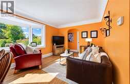 51 WILLIAM Street N | Blandford-Blenheim Ontario | Slide Image Eight