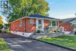 19 WELBOURN Drive | Hamilton Ontario | Slide Image One