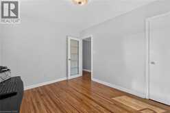 19 WELBOURN Drive | Hamilton Ontario | Slide Image Fifteen