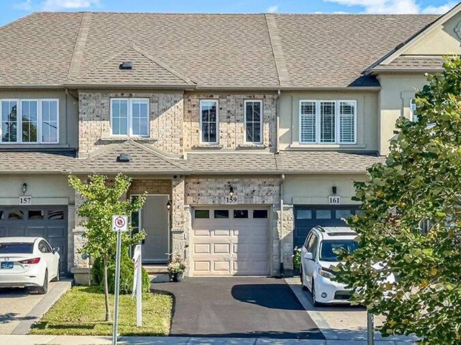 159 HIGHGATE Heights, Hamilton, Ontario L8J 0A3