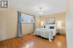 79 OAKLAND Drive | Hamilton Ontario | Slide Image Sixteen