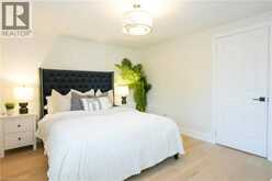 2038 CHRISDON Road | Burlington Ontario | Slide Image Twenty-nine
