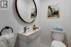 43 ROSSLYN Avenue S | Hamilton Ontario | Slide Image Nineteen
