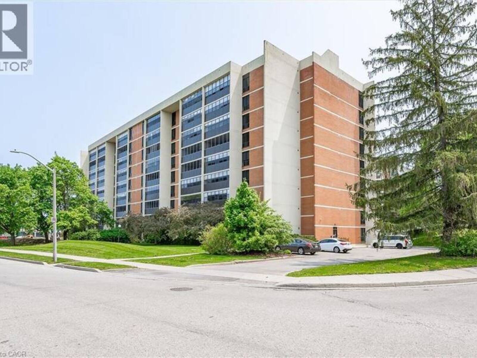 65 WESTMOUNT Road N Unit# 910, Waterloo, Ontario N2L 5G6