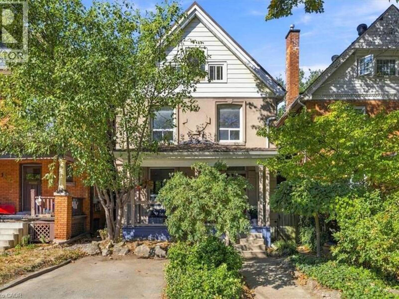 98 SANFORD Avenue S, Hamilton, Ontario L8M 2G8