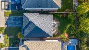 7 LAMPMAN Drive | Grimsby Ontario | Slide Image Thirty-two