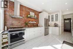35 FAIRLEIGH Avenue S | Hamilton Ontario | Slide Image Eight