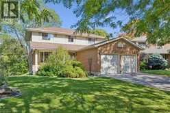 42 MITTON Place | Kitchener Ontario | Slide Image Three