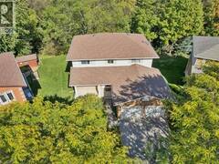 42 MITTON Place Kitchener Ontario, N2R 1B4