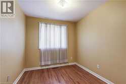 1360 MAJESTIC Drive | Burlington Ontario | Slide Image Twenty