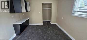 65 CARDILL Crescent | Waterloo Ontario | Slide Image Three