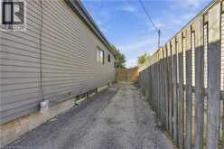 658 UPPER WELLINGTON Street | Hamilton Ontario | Slide Image Six