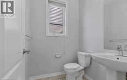 25 MUNRO Circle | Brantford Ontario | Slide Image Six