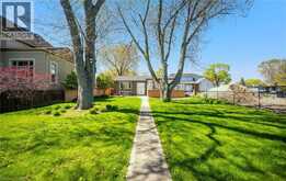 17 WENDAKEE Drive | Hamilton Ontario | Slide Image Forty-four