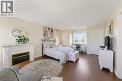 103 THOROUGHBRED Boulevard | Ancaster Ontario | Slide Image Sixteen