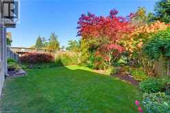 103 THOROUGHBRED Boulevard | Ancaster Ontario | Slide Image Thirty-two