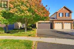 103 THOROUGHBRED Boulevard | Ancaster Ontario | Slide Image Forty