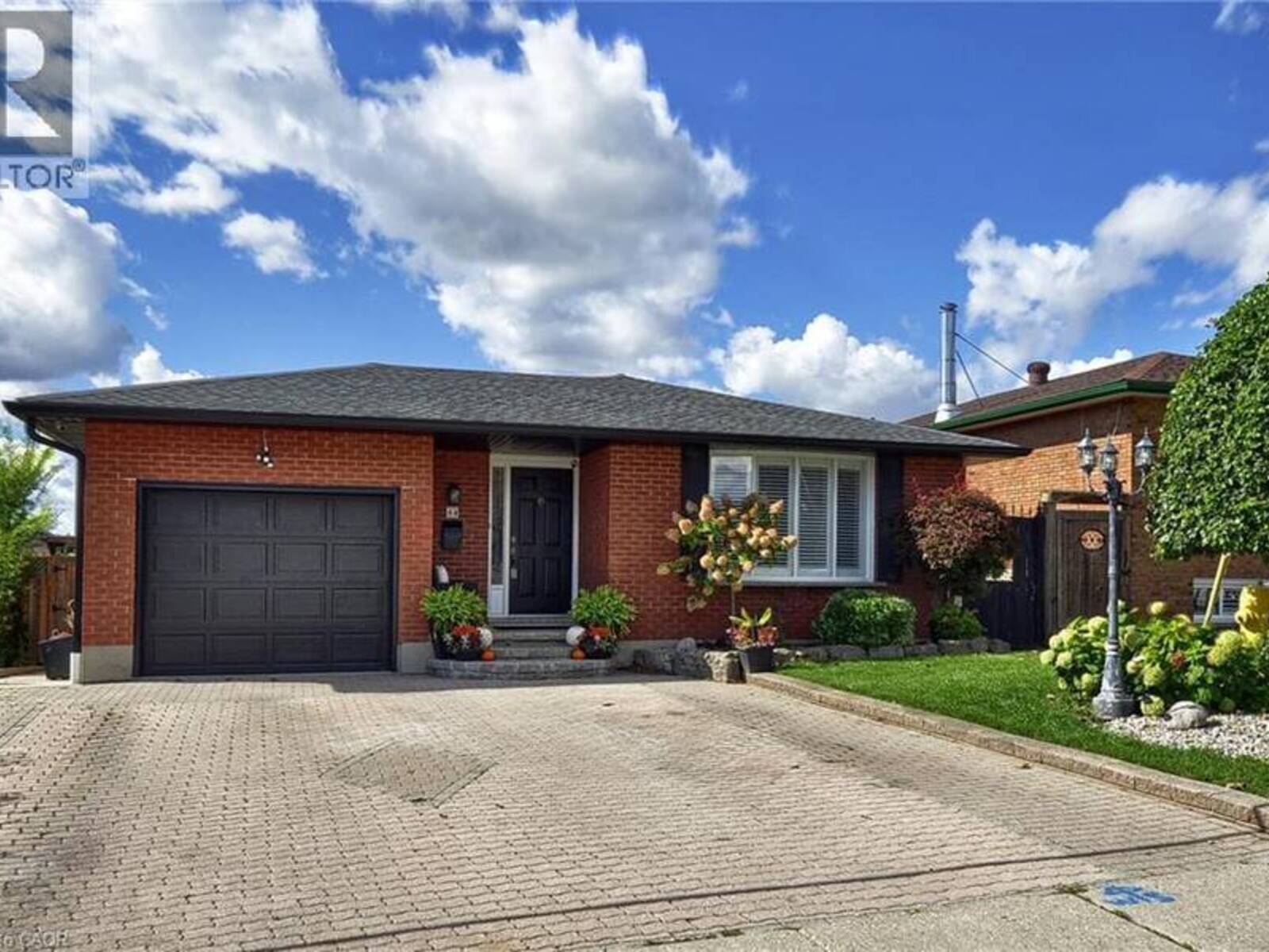44 MERCER Road, Cambridge, Ontario N1R 6K7