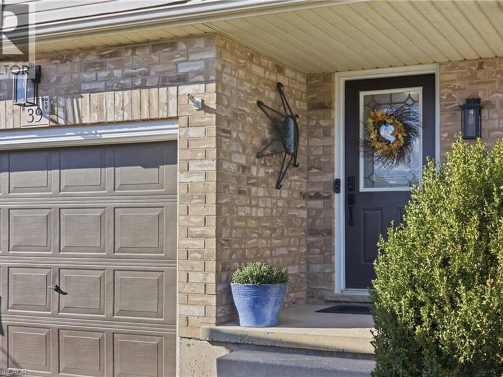39 MAITLAND Street, Kitchener, Ontario N2R 1V2