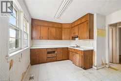 2 LINCOLN Crescent | Guelph Ontario | Slide Image Twelve