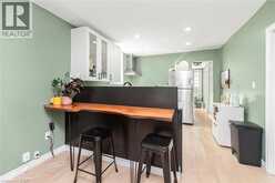 29 WEXFORD Avenue N | Hamilton Ontario | Slide Image Twelve