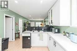 29 WEXFORD Avenue N | Hamilton Ontario | Slide Image Fifteen