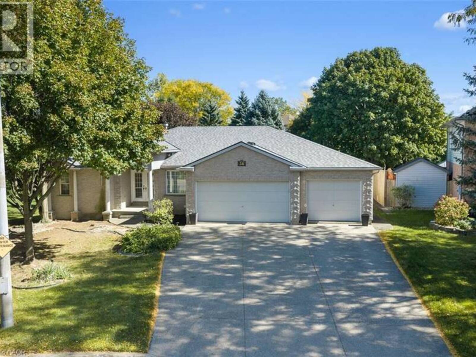 36 VIRGINIA Street, Welland, Ontario L3C 7A4