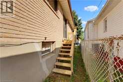 427 LAWRENCE Avenue | Kitchener Ontario | Slide Image Seventeen