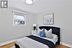 38 DEERHURST Road | Hamilton Ontario | Slide Image Thirteen