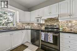 2024 GROVETREE Lane | Burlington Ontario | Slide Image Seventeen