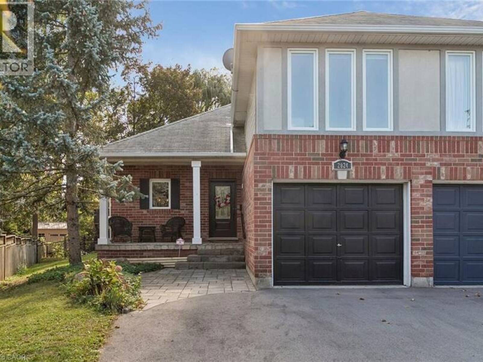 2024 GROVETREE Lane, Burlington, Ontario L7R 4V4