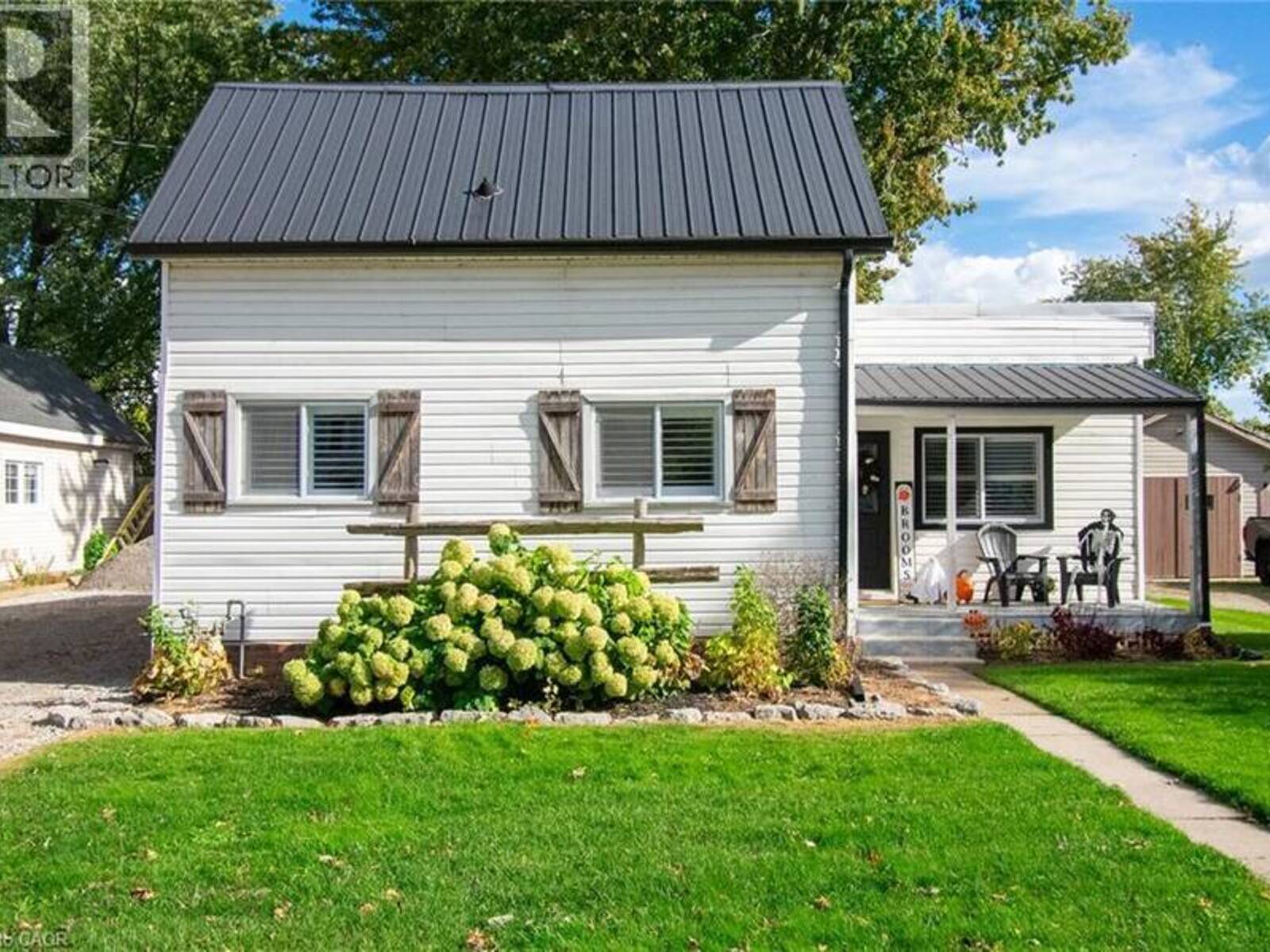 707 TAMARAC Street, Dunnville, Ontario N1A 2E3