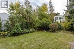 2104 EMERALD Crescent | Burlington Ontario | Slide Image Four