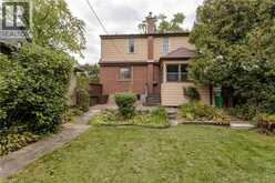 2104 EMERALD Crescent | Burlington Ontario | Slide Image Five