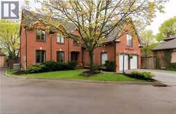 6654 MOCKINGBIRD Lane | Mississauga Ontario | Slide Image Two