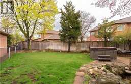 6654 MOCKINGBIRD Lane | Mississauga Ontario | Slide Image Thirty-six