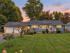 493 ALLEN Road Grimsby Ontario, L0R 1M0