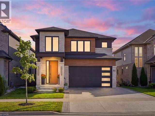 14 BERGENSTEIN Crescent Fonthill Ontario, L0S 1E6 - 4 Bedrooms Home For Sale
