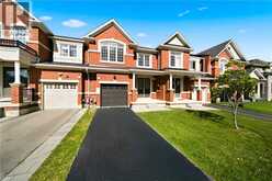 7 HEMING Trail | Ancaster Ontario | Slide Image Two