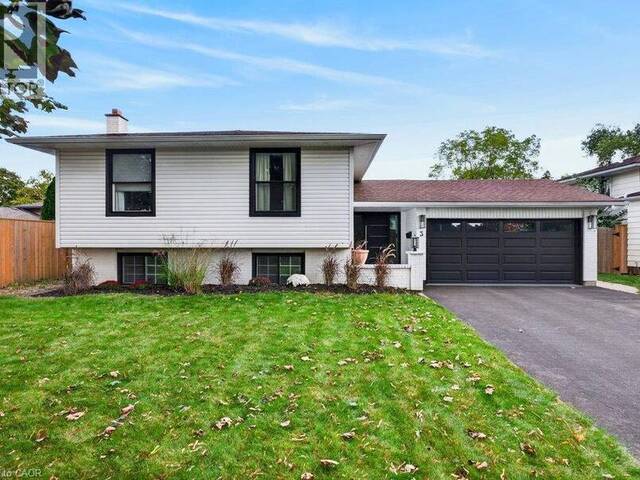 3 REGATTA Drive St. Catharines Ontario, L2N 5P9 - 4 Bedrooms Home For Sale