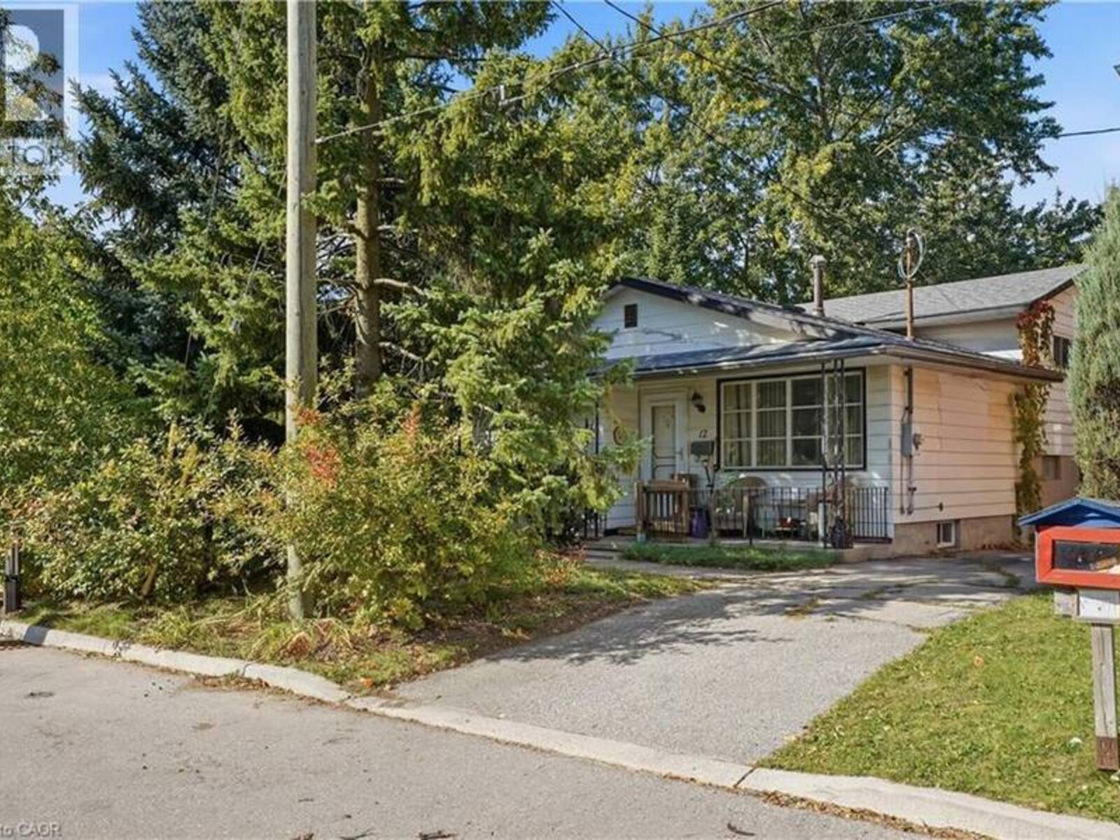 12 HILL Street, Kitchener, Ontario N2H 5T1