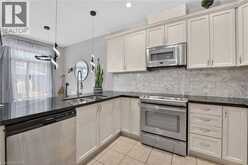 58 SUMMERBERRY Way | Hamilton Ontario | Slide Image Fifteen
