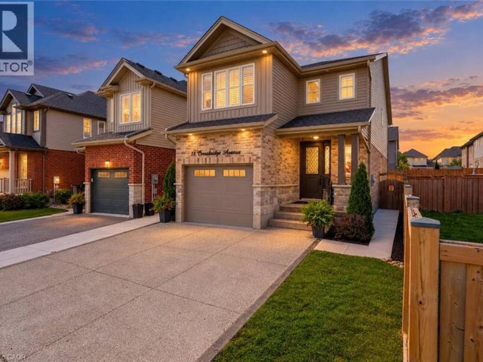 18 CROSSBRIDGE Avenue, Kitchener, Ontario N2A 0J9