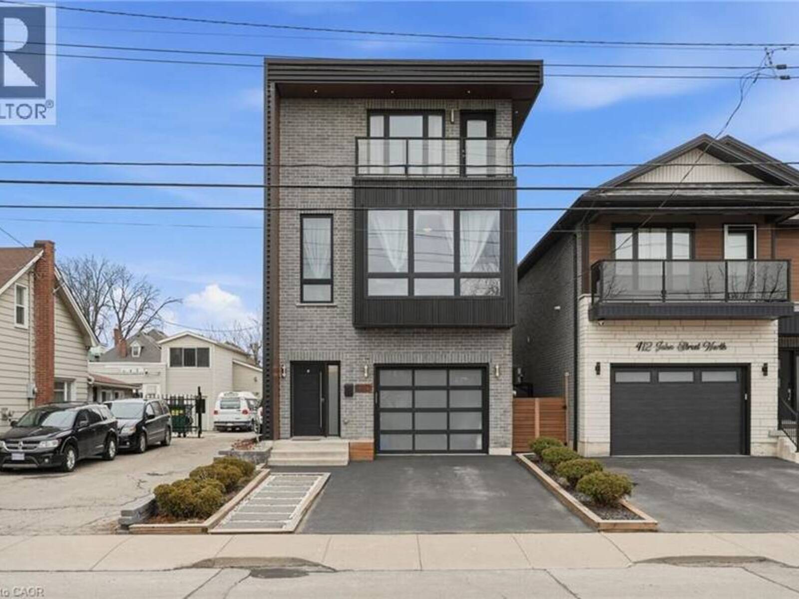 414 JOHN Street, Hamilton, Ontario L8L 4R3