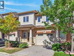 8 LAKELAWN Road Unit# 22 Grimsby Ontario, L3M 0G1