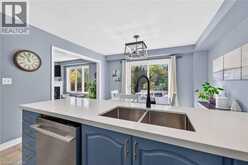 54 VINIFERA Drive | Grimsby Ontario | Slide Image Twelve
