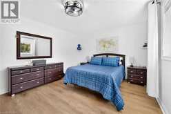 54 VINIFERA Drive | Grimsby Ontario | Slide Image Nineteen